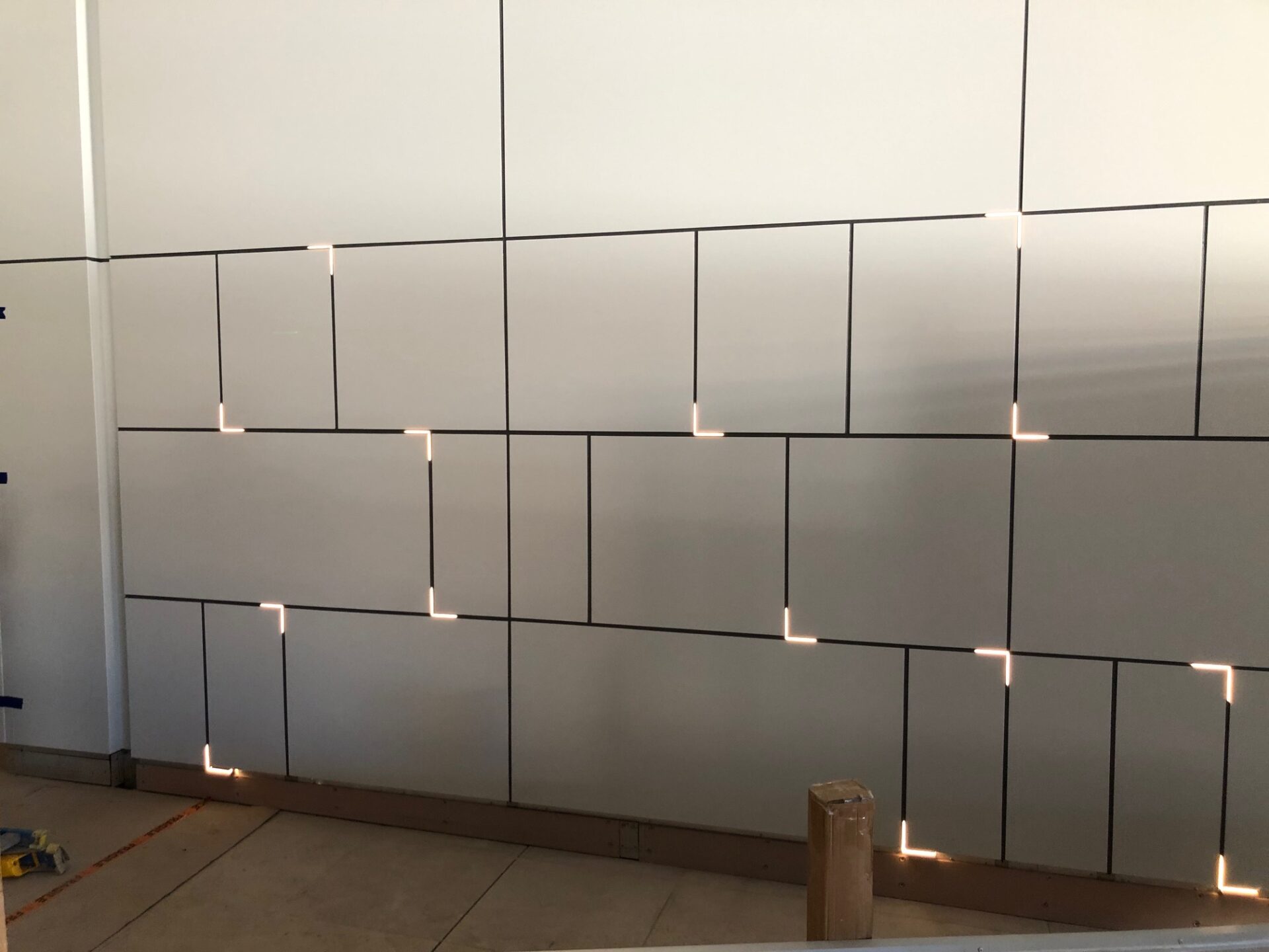 Dee Why RSL in Medium Bronze Metallic