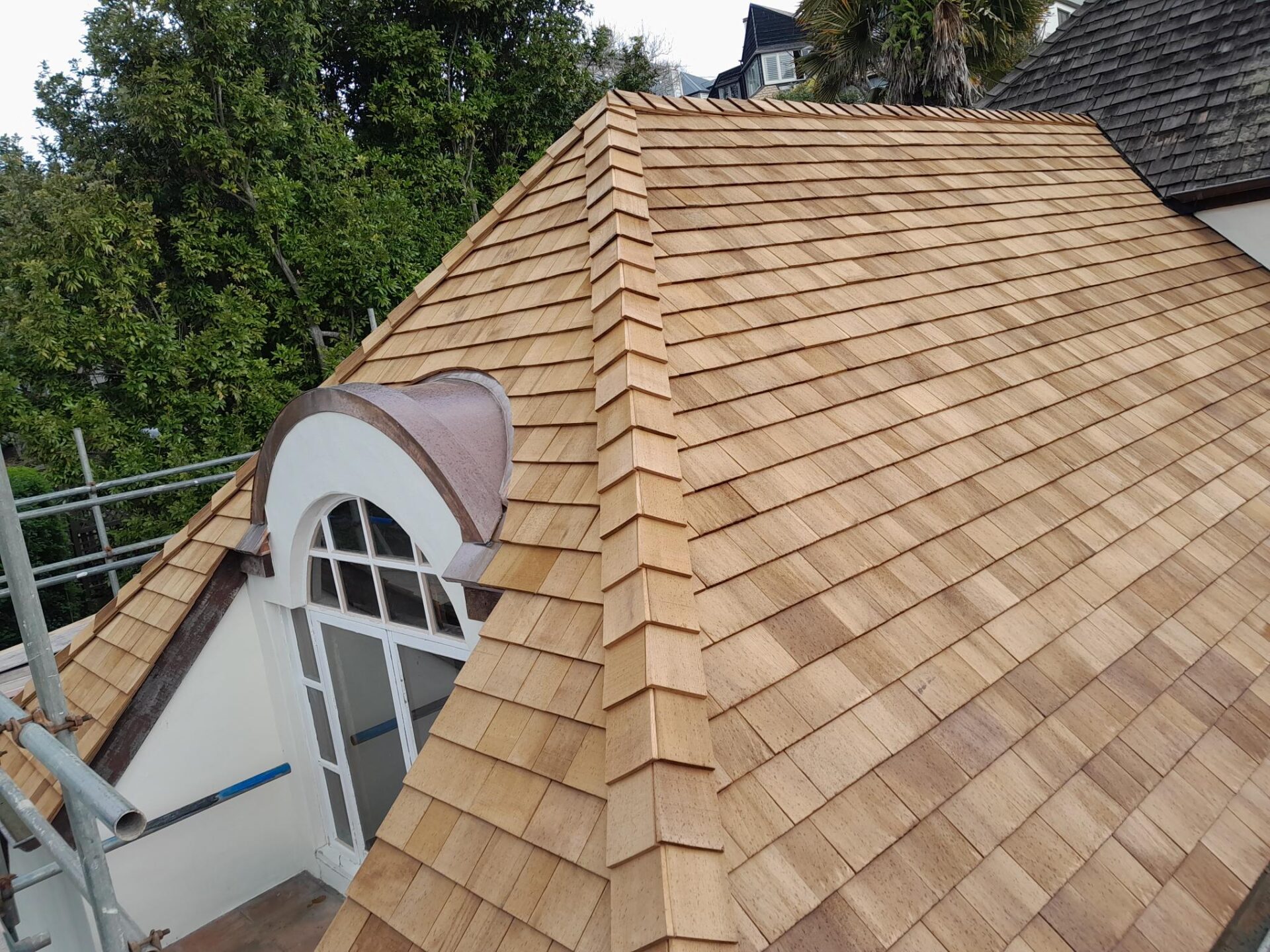 Cedar shingles roofing project