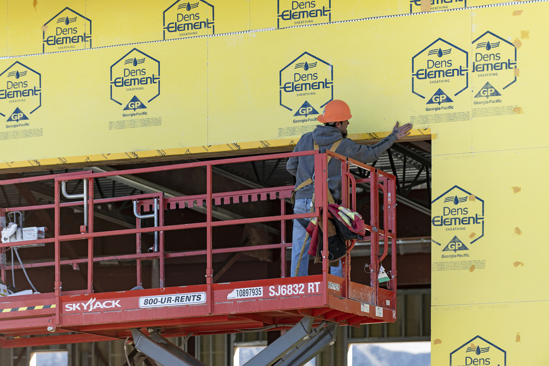 DensElement Barrier construction project